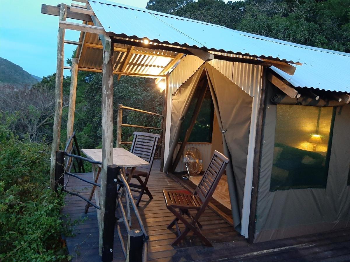 The Old Trading Post Hotel Wilderness Bagian luar foto