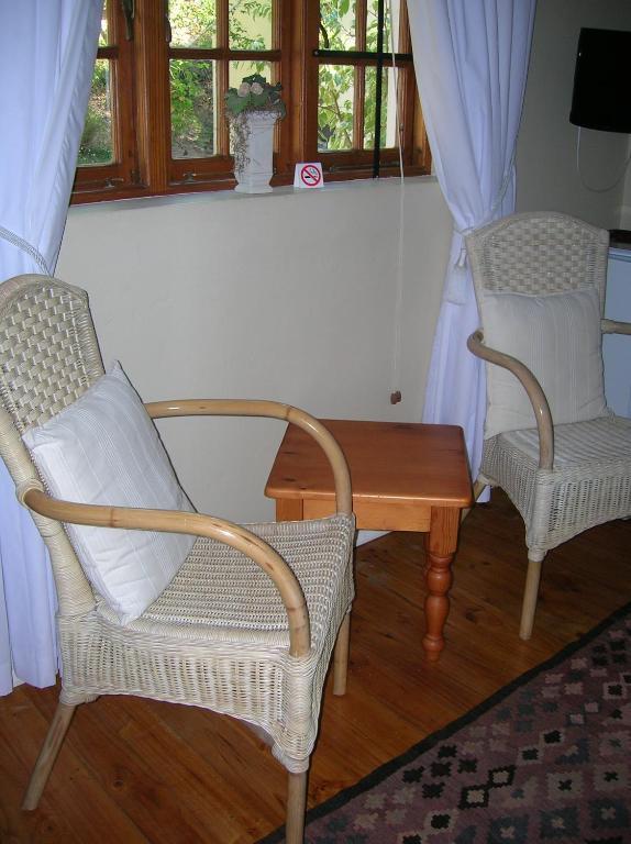 The Old Trading Post Hotel Wilderness Bagian luar foto